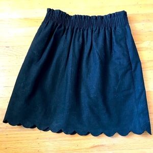 Black scalloped edge skirt